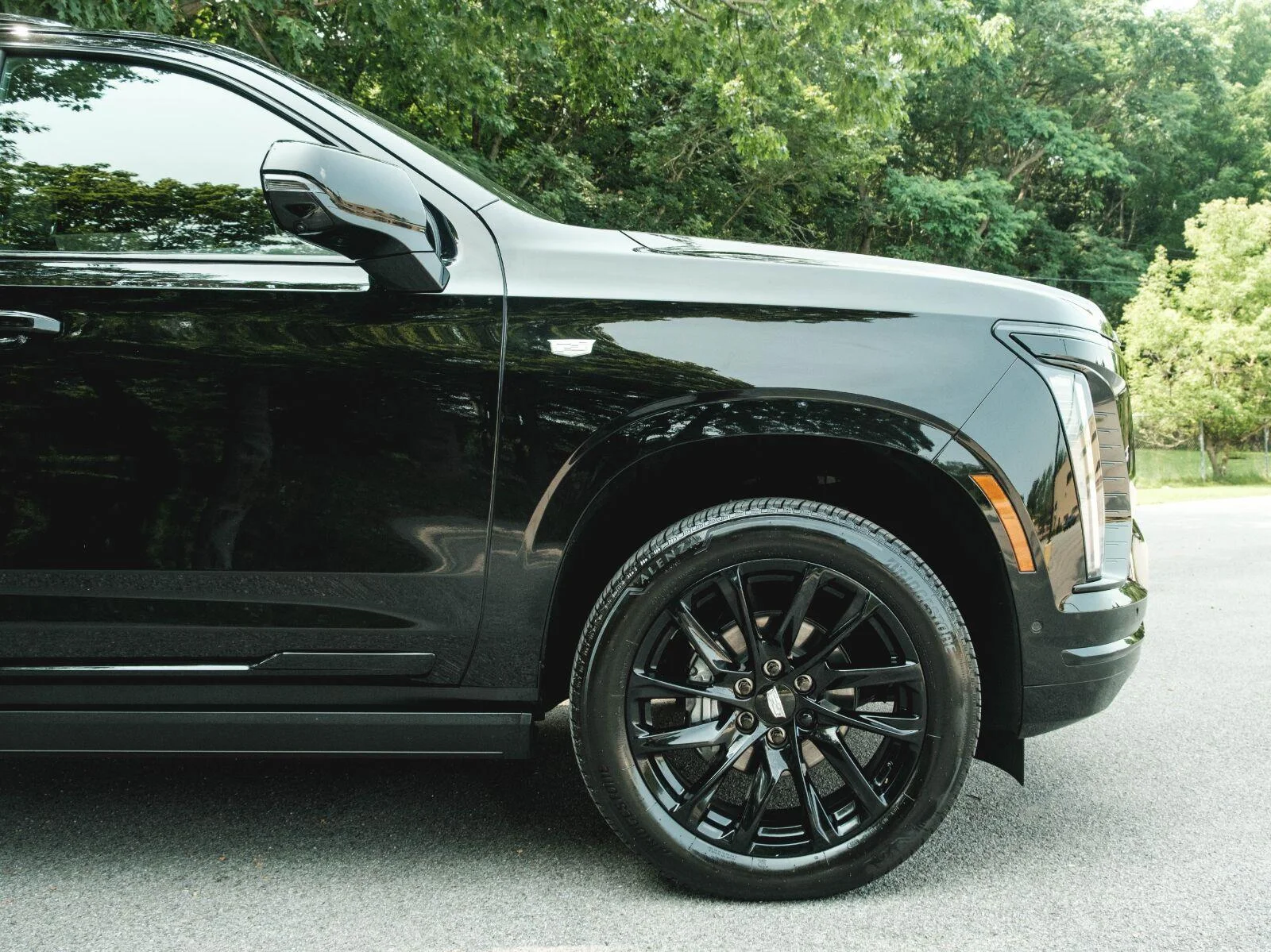 2026 Cadillac Escalade Sport - Photo 14