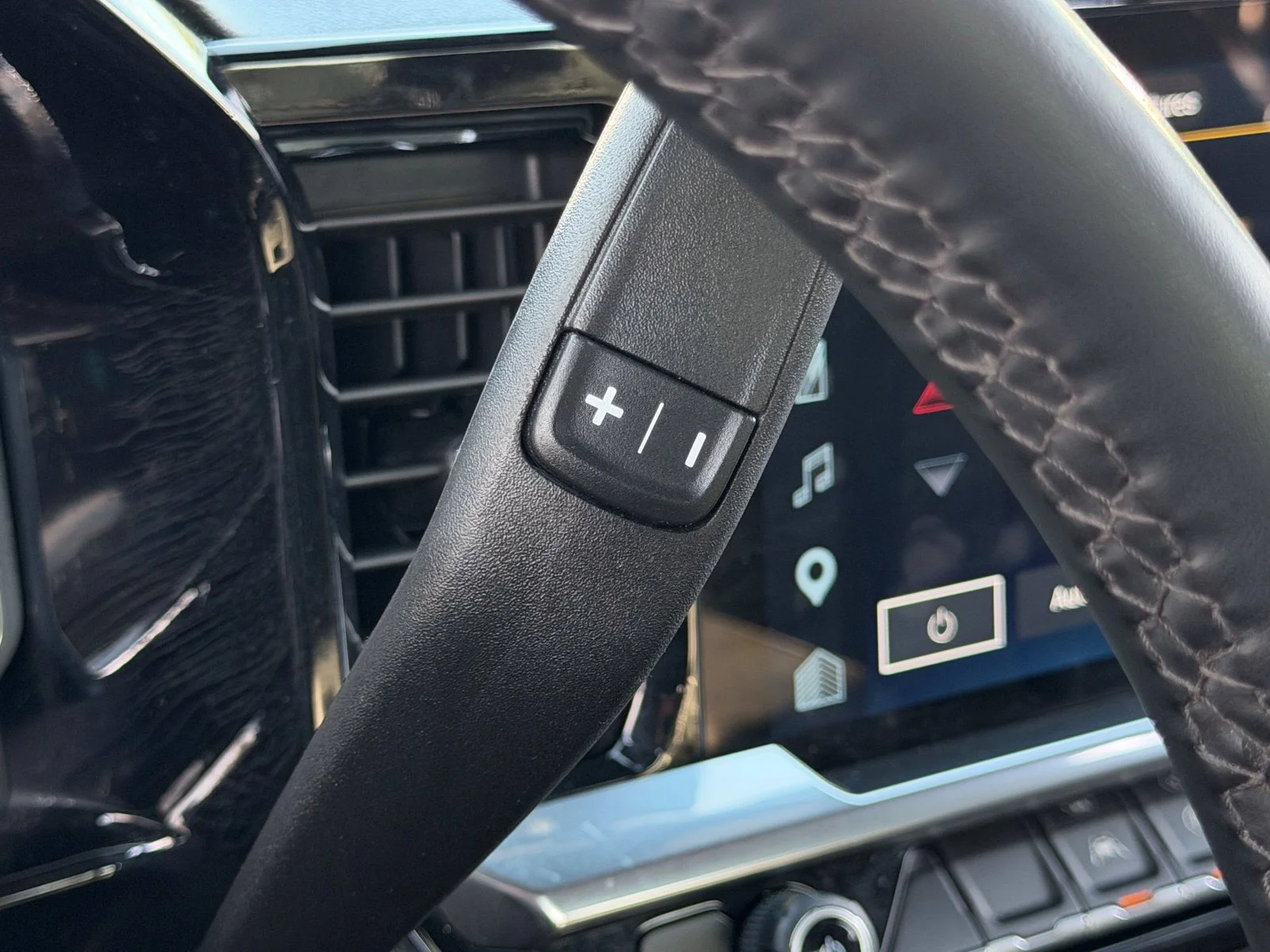 Used 2026 Black Chevrolet LT image 38