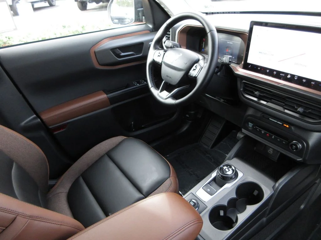 New 2026 Carbonized Gray Metallic Ford Outer Banks image 21