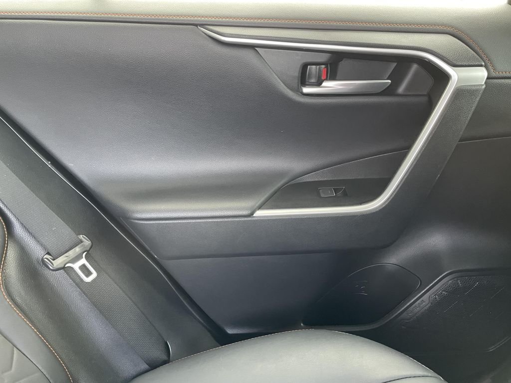 Used 2023 White Toyota Adventure image 17