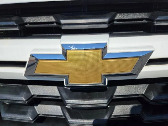 Used 2022 White Chevrolet LT image 20