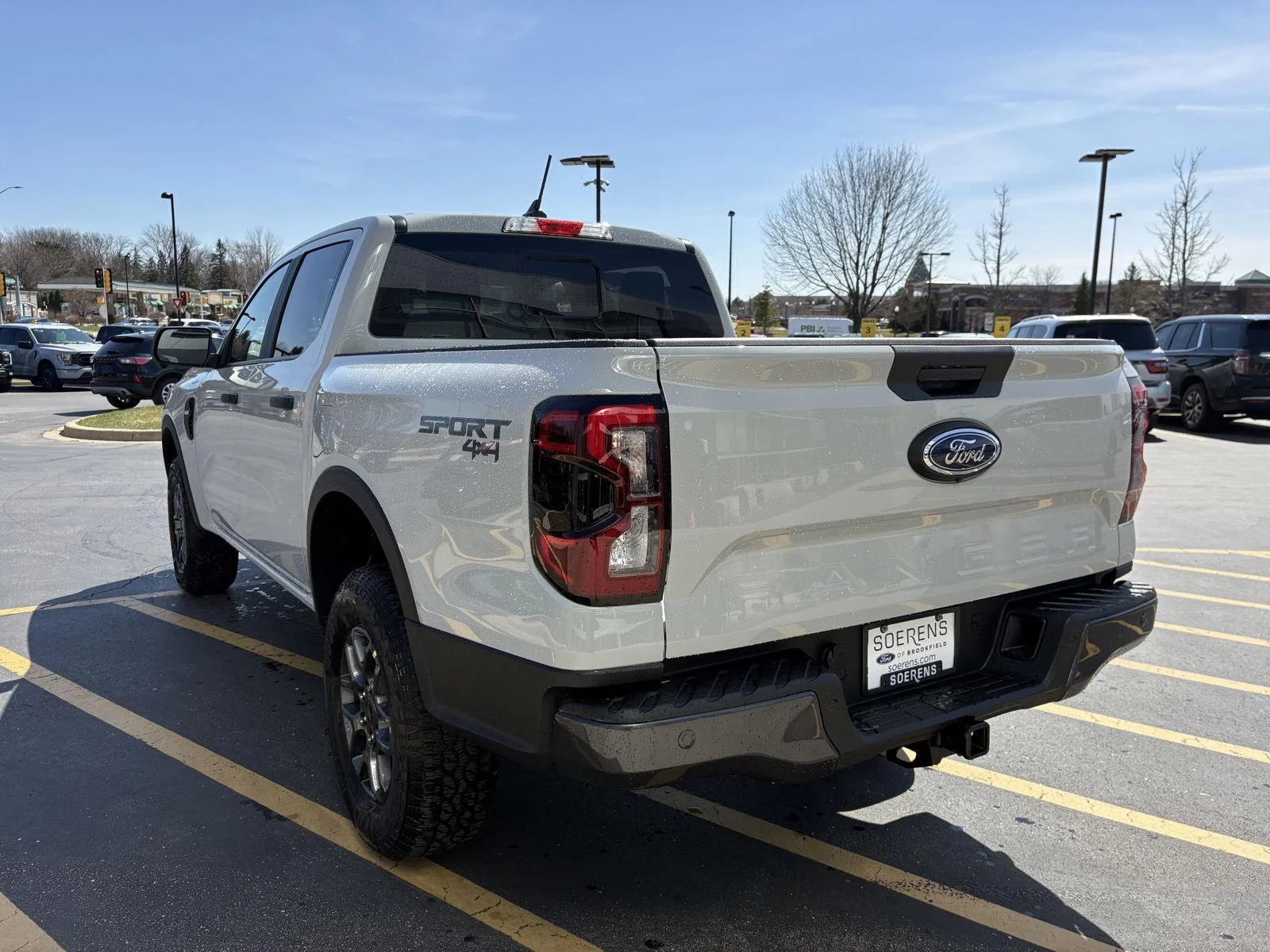 New 2026 Avalanche Ford XLT image 4