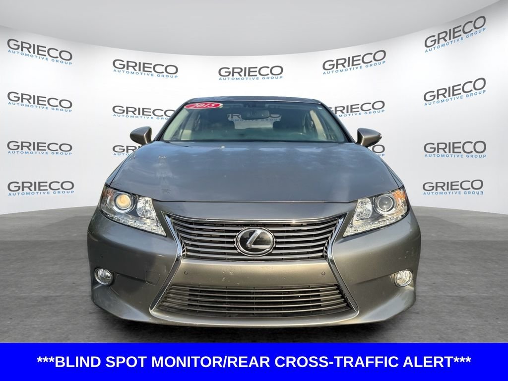 Used 2015 Silver Lexus 350 image 2