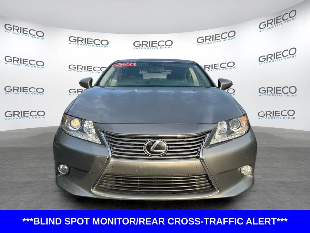 Used 2015 Silver Lexus 350 image 2