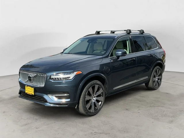 2024 Volvo XC90 Recharge Plug-In Hybrid T8 Plus Bright Theme 7 Passenger