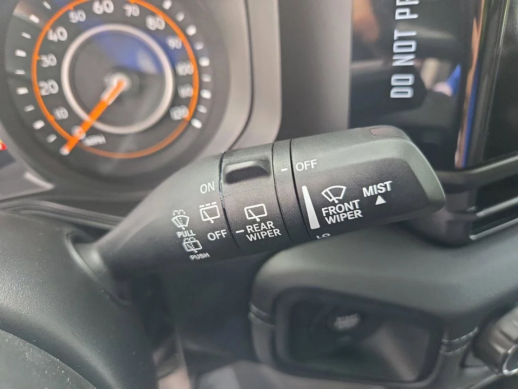 2025 Jeep Wrangler 4-Door Sahara - Photo 28