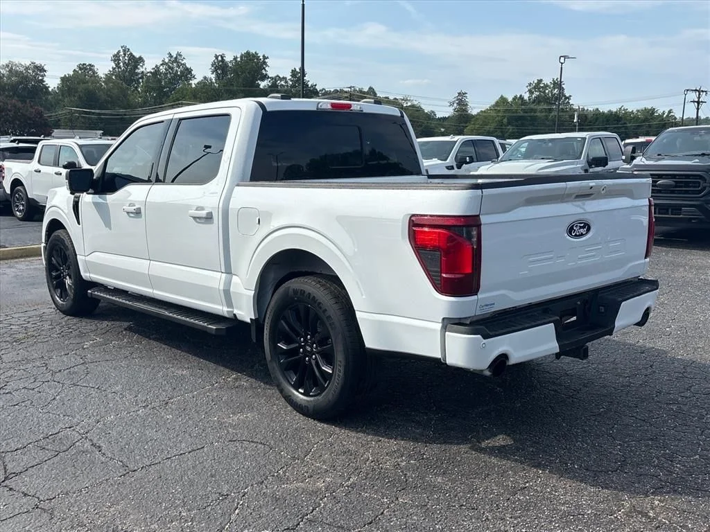 Certified Used 2024 Oxford White Ford XLT image 5