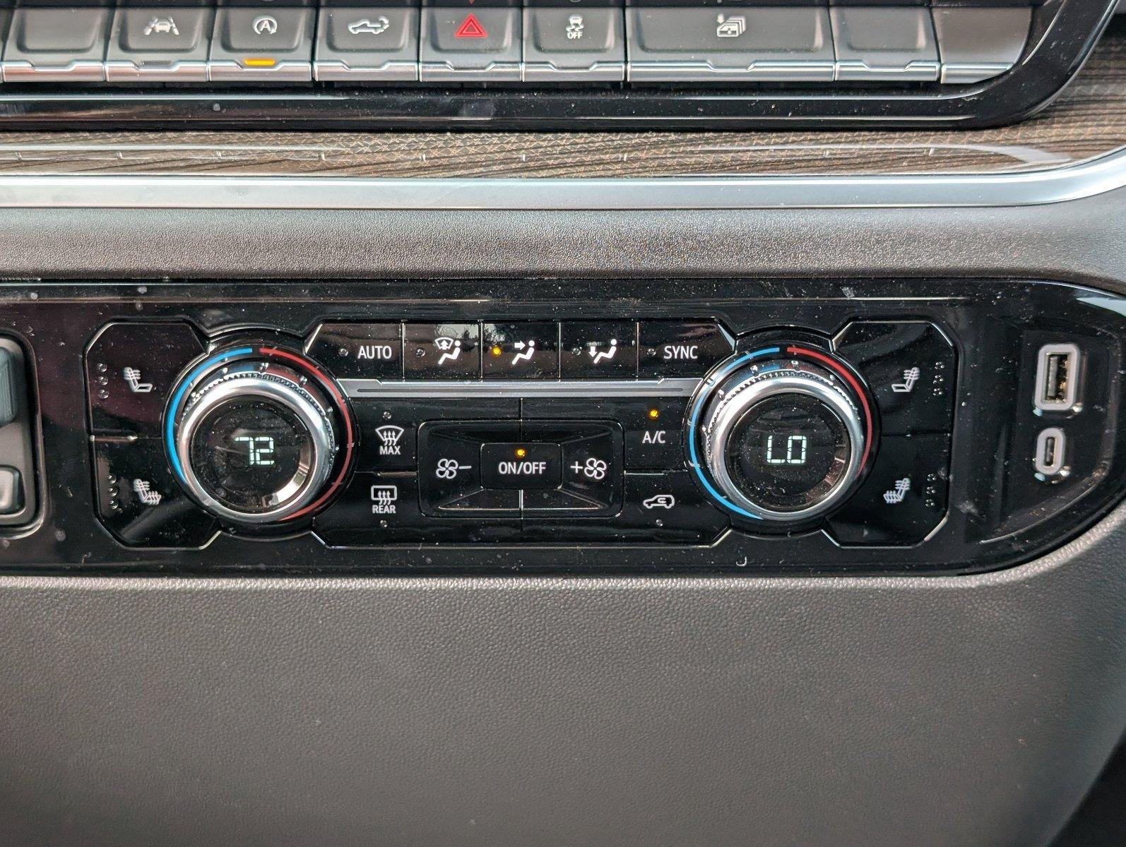 New 2026 Onyx Black GMC Elevation image 23