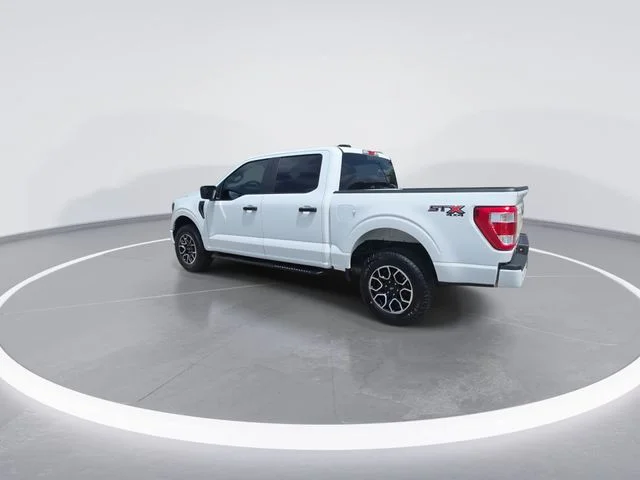 Used 2023 White Ford XL image 6