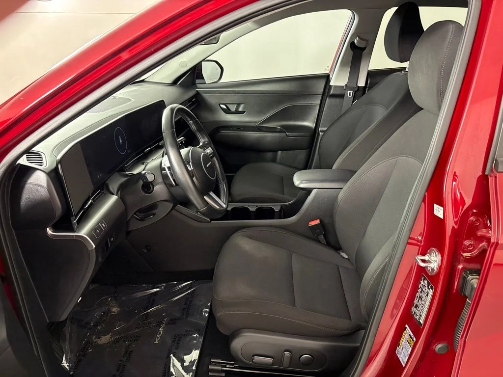 Used 2025 Red Hyundai SEL image 24