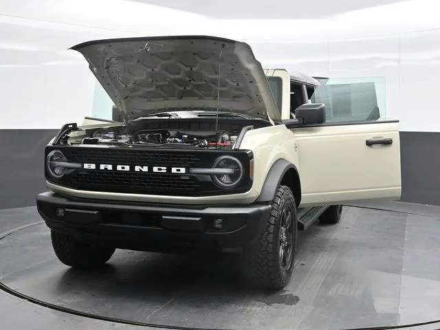 Used 2025 Beige Ford Outer Banks image 30