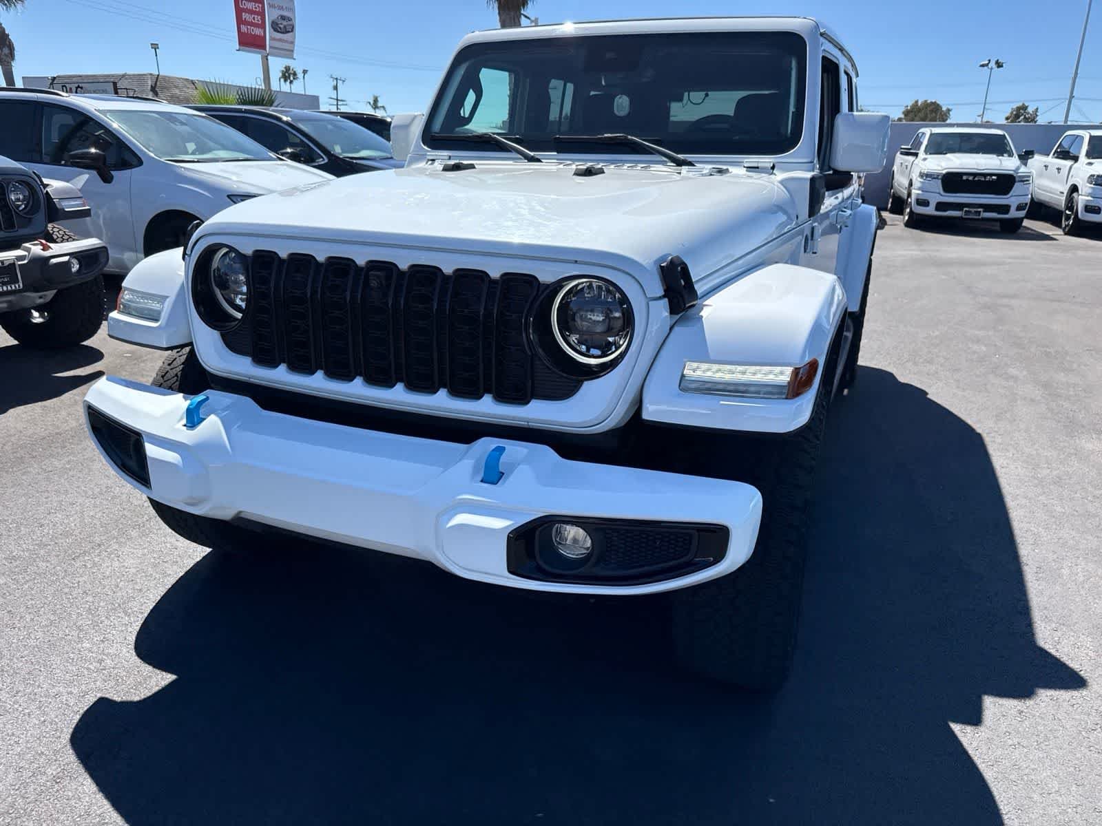 Used 2024 Bright White Clearcoat Jeep High Altitude image 2