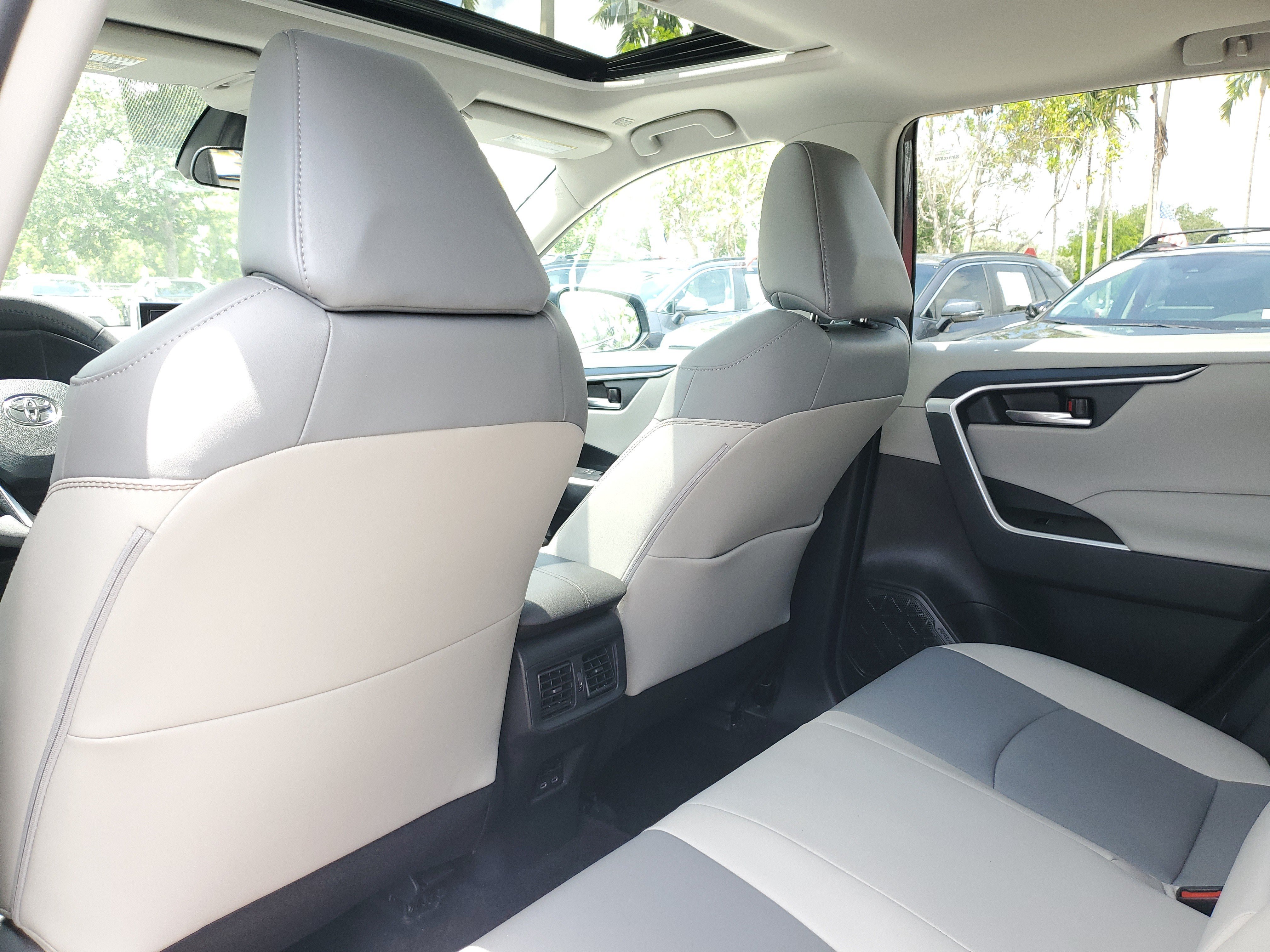 Used 2024 Magnetic Gray Metallic Toyota XLE Premium image 13