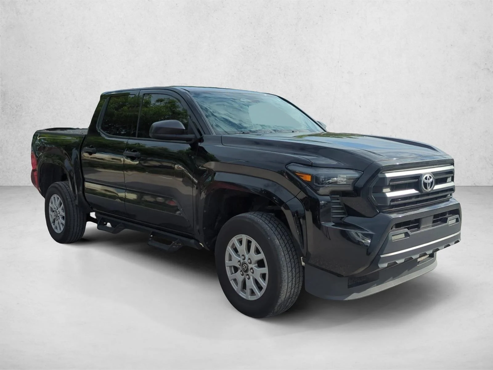 Used 2025 Gray Toyota SR image 3