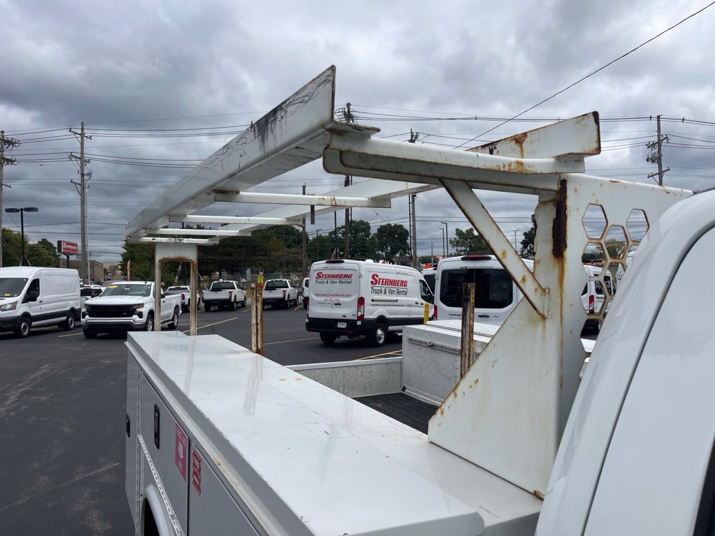 Used 2021 White Ford XL image 22
