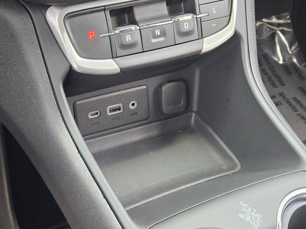 2024 GMC Terrain SLE - Photo 28