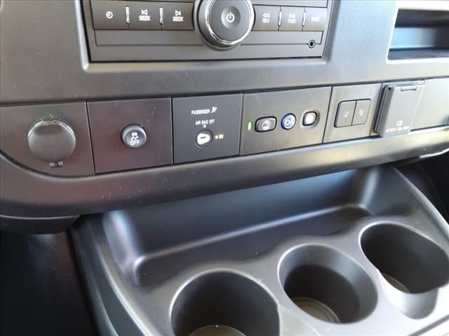 2025 Chevrolet Express Cargo Work Van - Photo 17