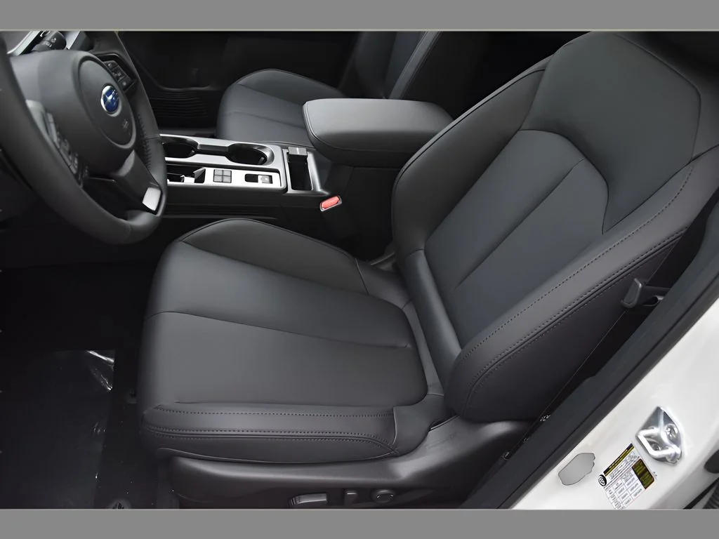 New 2026 CRYSTAL WHITE PEARL Subaru Premium image 13