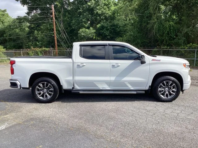 Used 2023 Summit White Chevrolet RST image 7