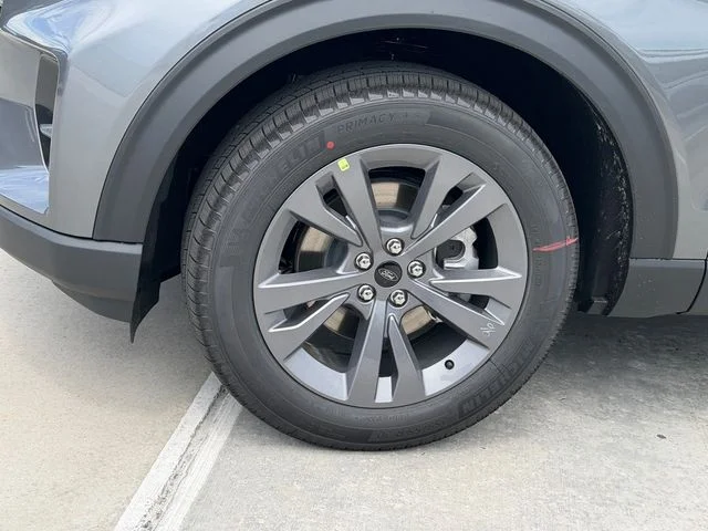 New 2026 Carbonized Gray Metallic Ford Active image 4