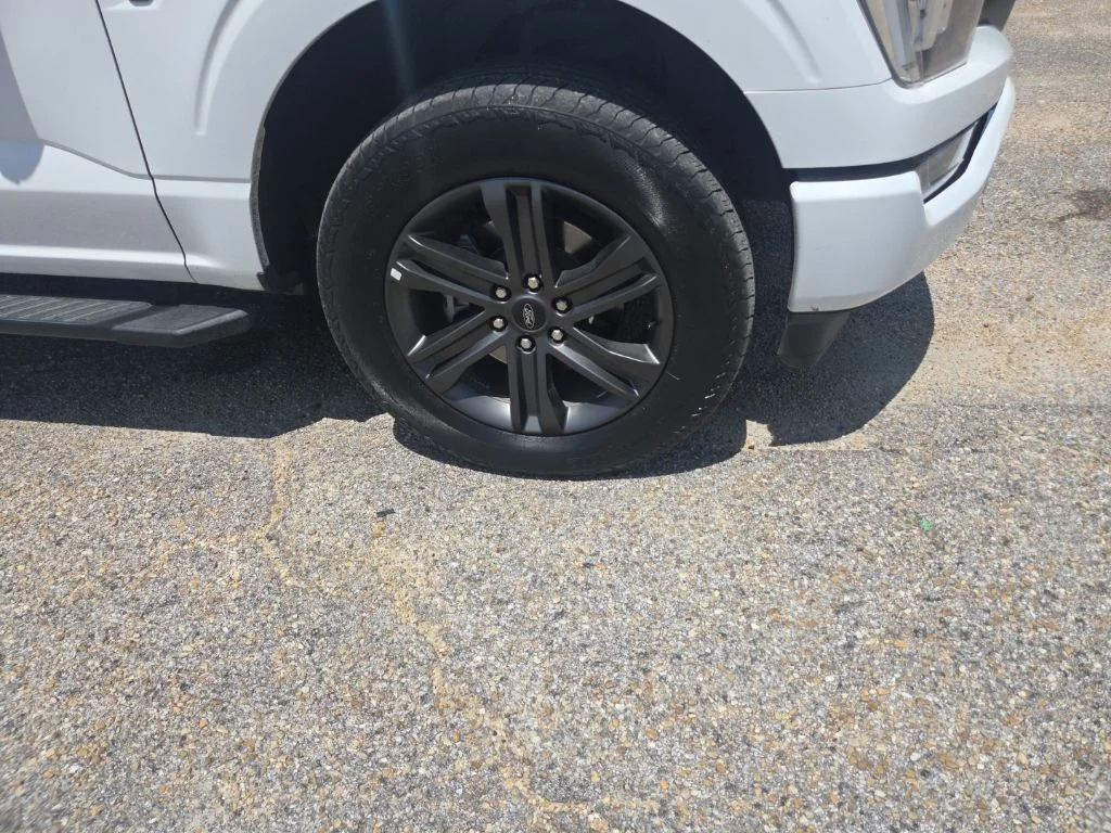 Certified Used 2023 White Ford XLT image 23