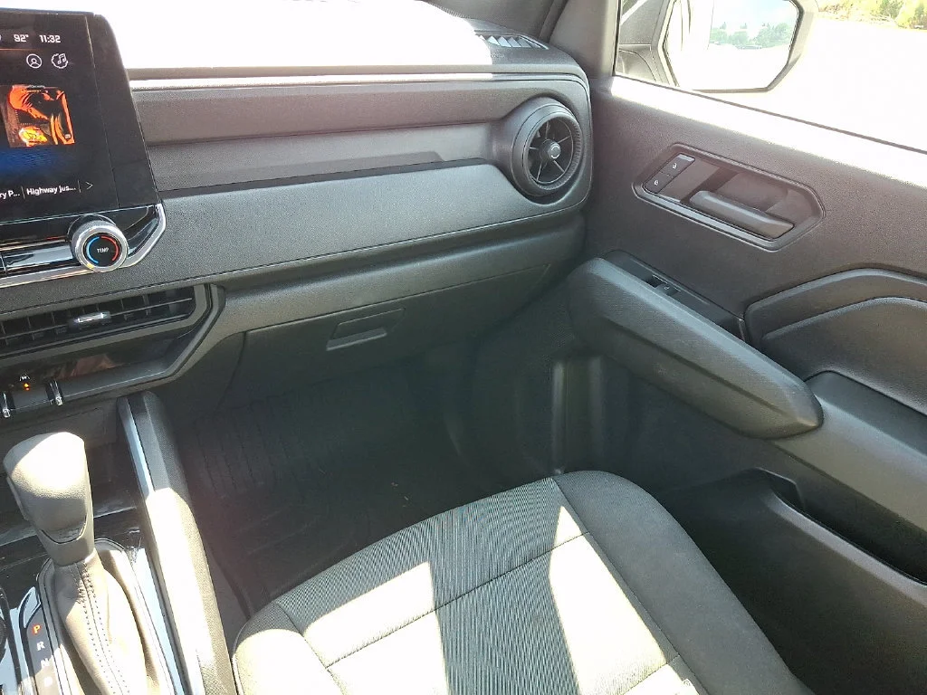 Used 2024 Summit White Chevrolet Trail Boss image 17