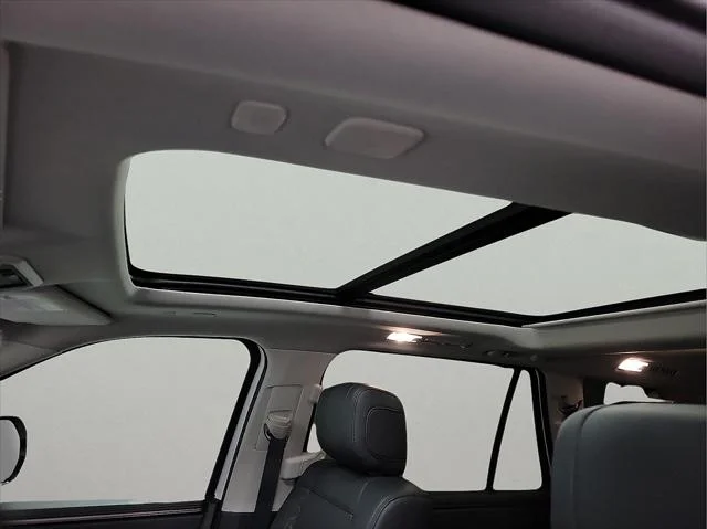 Certified Used 2024 WIND CHILL PEARL Toyota  image 13