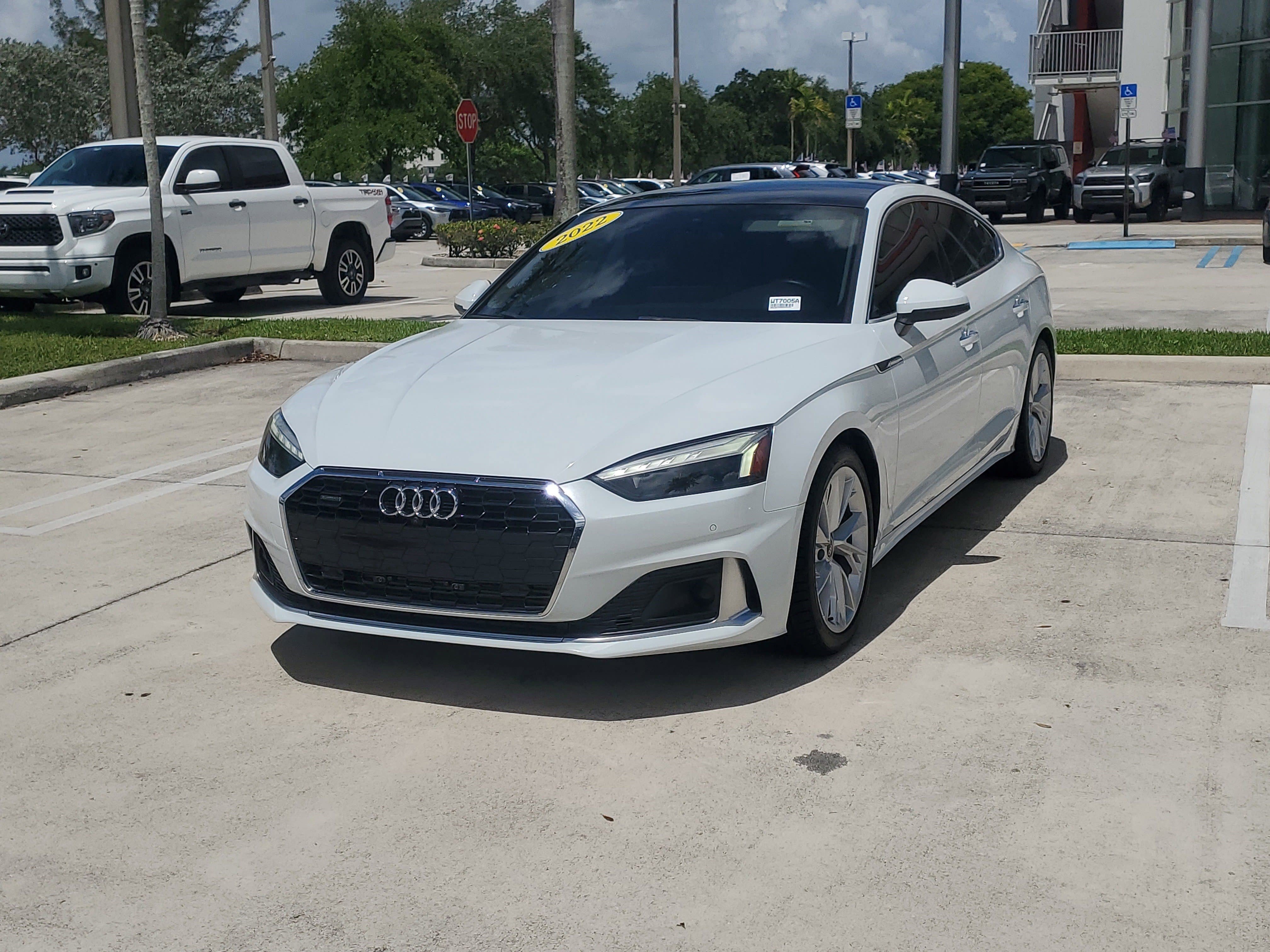 Used 2022 Glacier White Audi Premium Plus image 7