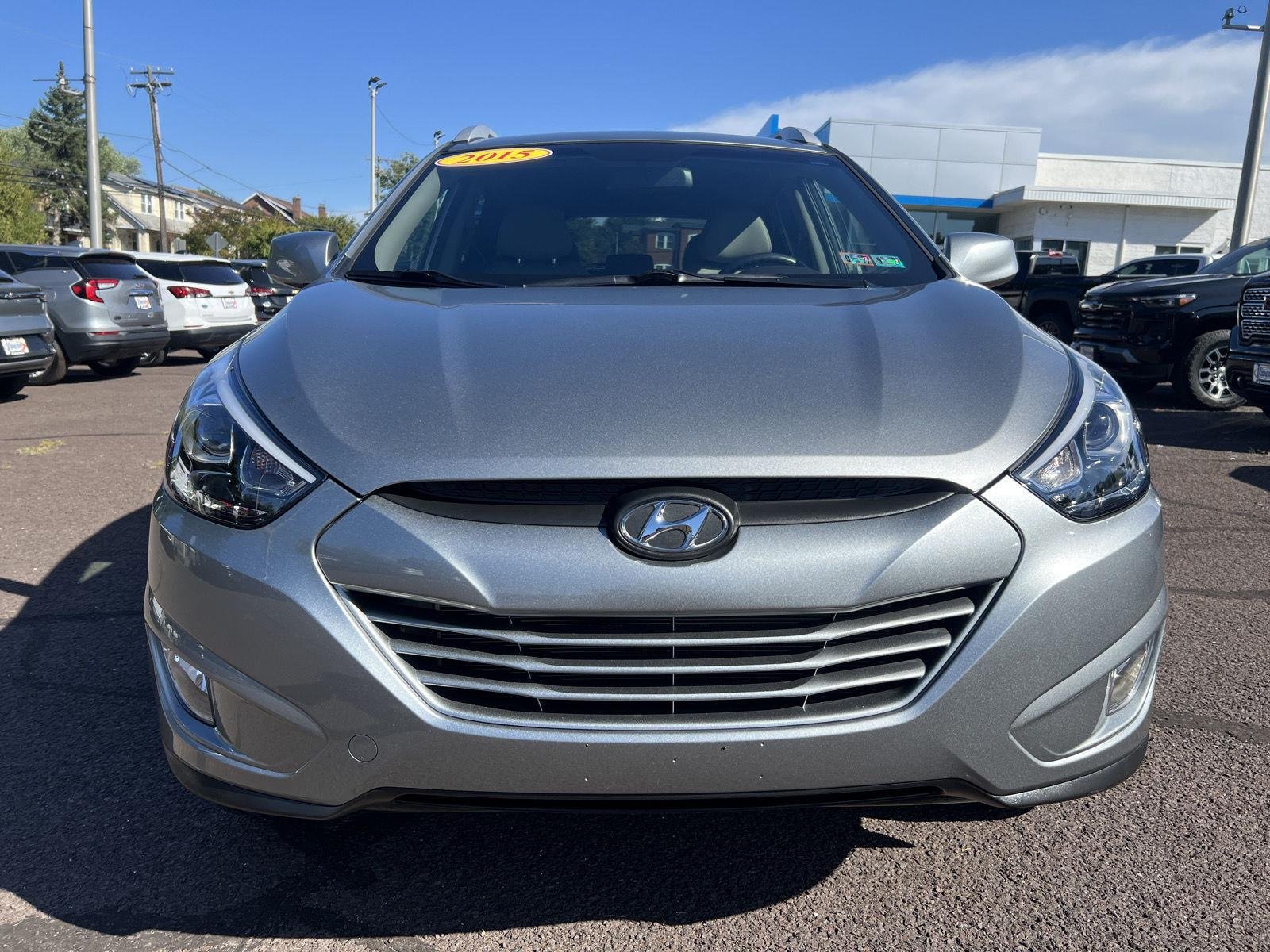 Used 2015 Hyundai Tucson SE with VIN KM8JU3AG1FU979434 for sale in Phoenixville, PA