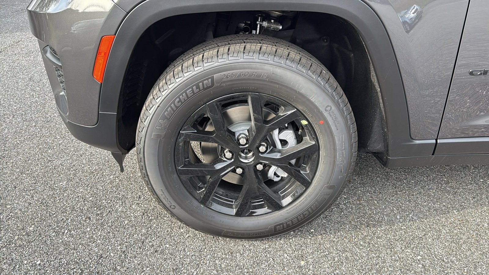 2025 Jeep Grand Cherokee Altitude X photo 2