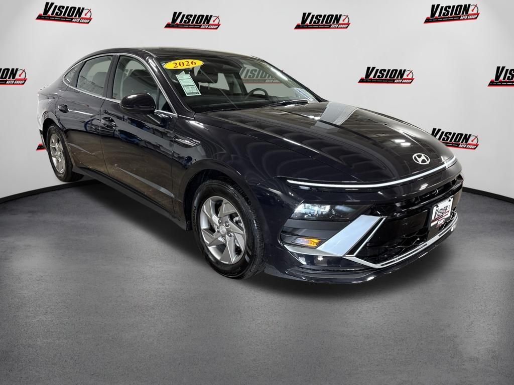 Used 2026 Blue Hyundai SE image 3