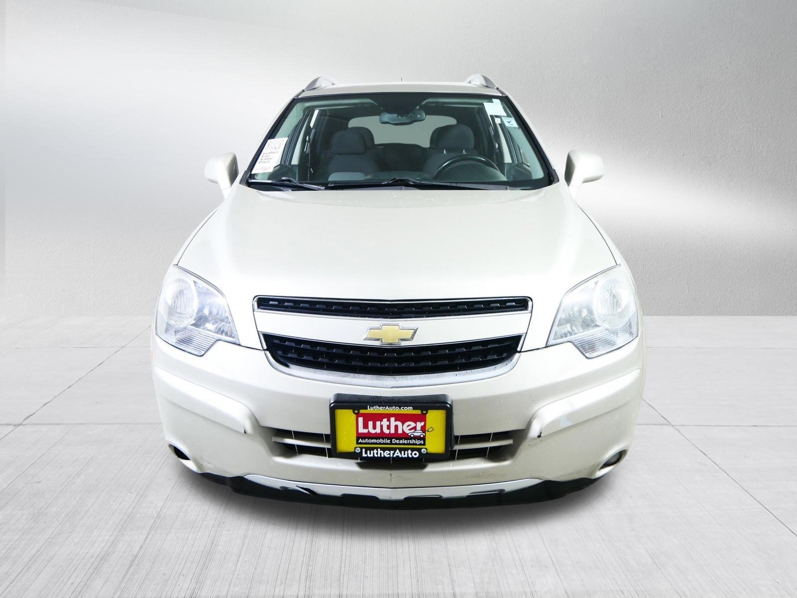 Used 2014 Chevrolet Captiva Sport LT with VIN 3GNAL3EK1ES512946 for sale in Brooklyn Center, MN