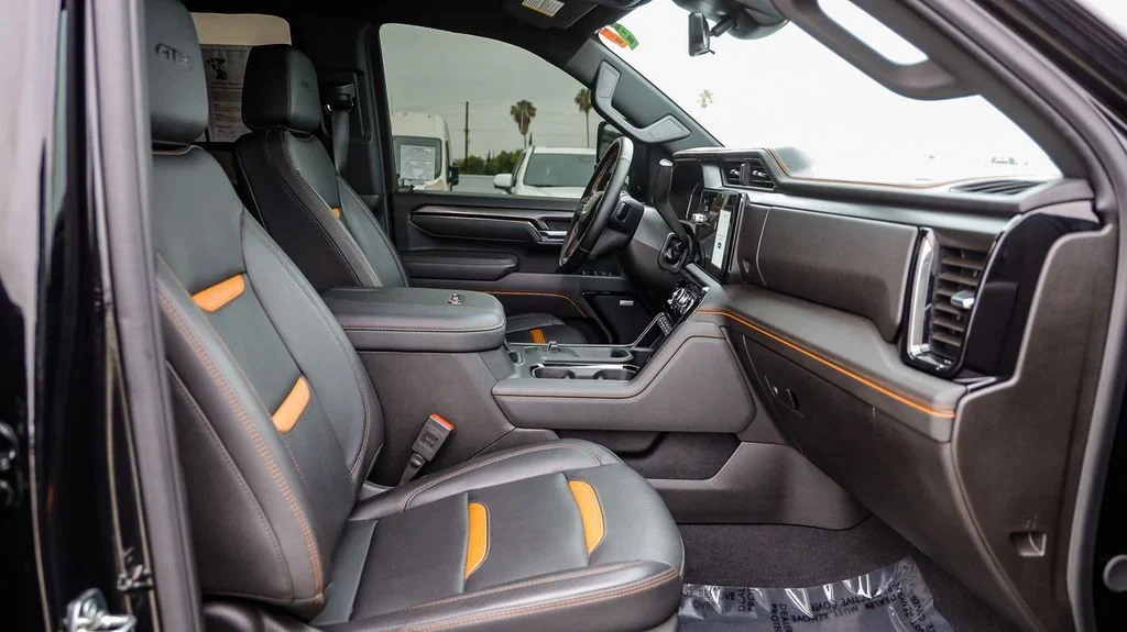 Used 2025 Black GMC AT4 image 20