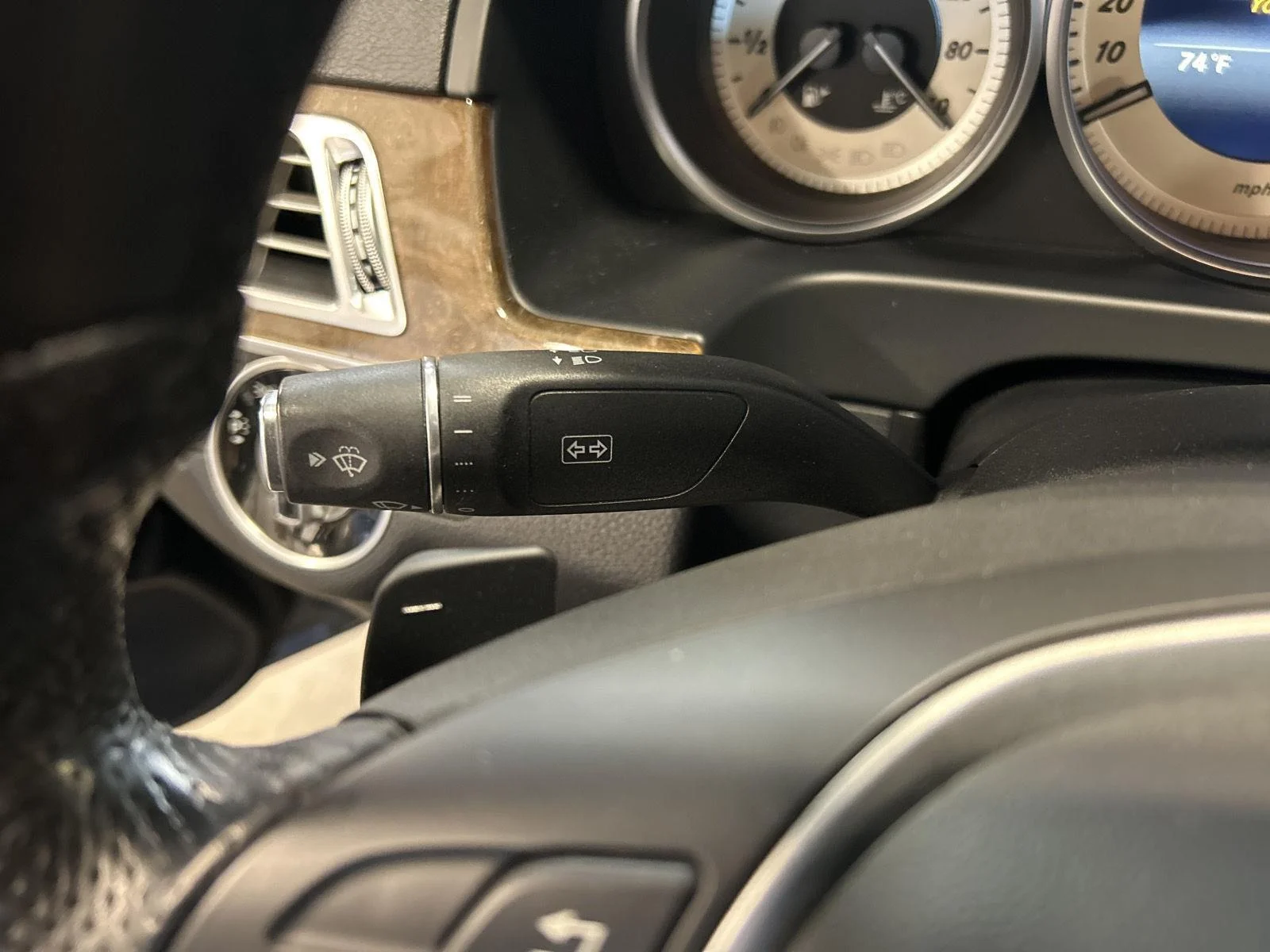 Used 2016 Selenite Grey Metallic Mercedes-Benz E 350 Sport image 17