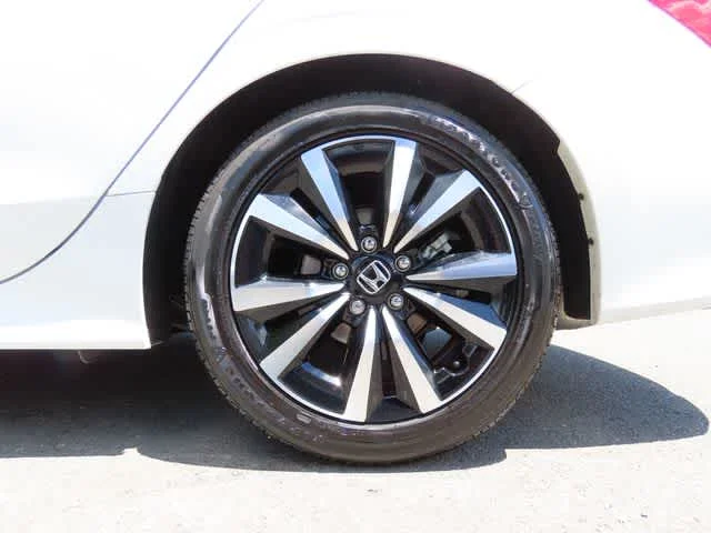 Certified Used 2023 Platinum White Pearl Honda EX image 8