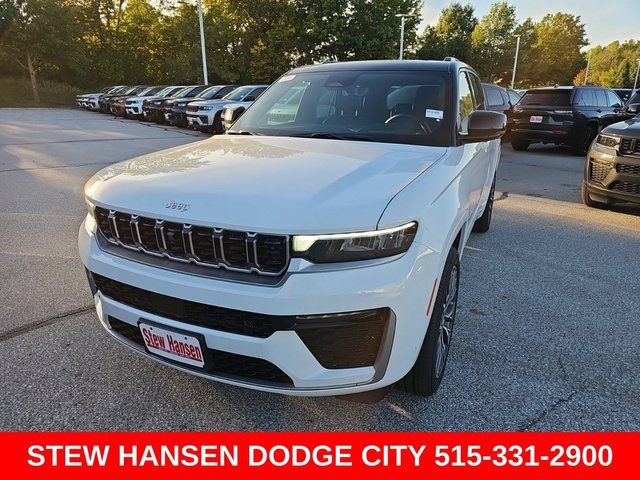 2027 Jeep Grand Cherokee Summit
