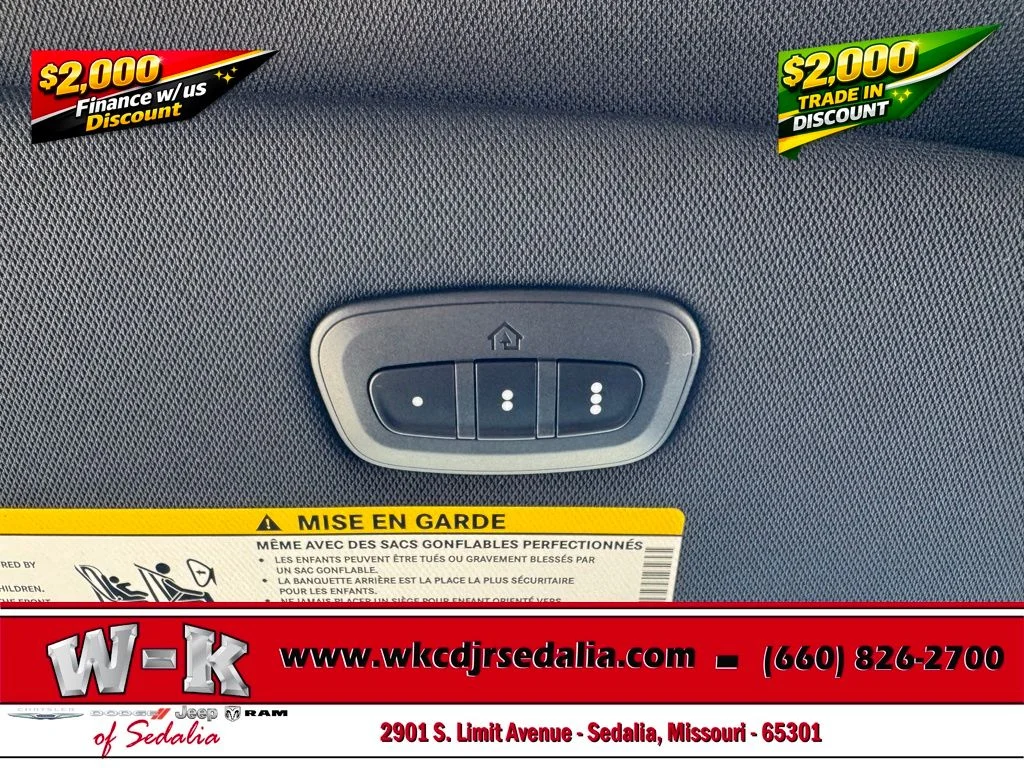 2026 Chrysler Pacifica Limited - Photo 18