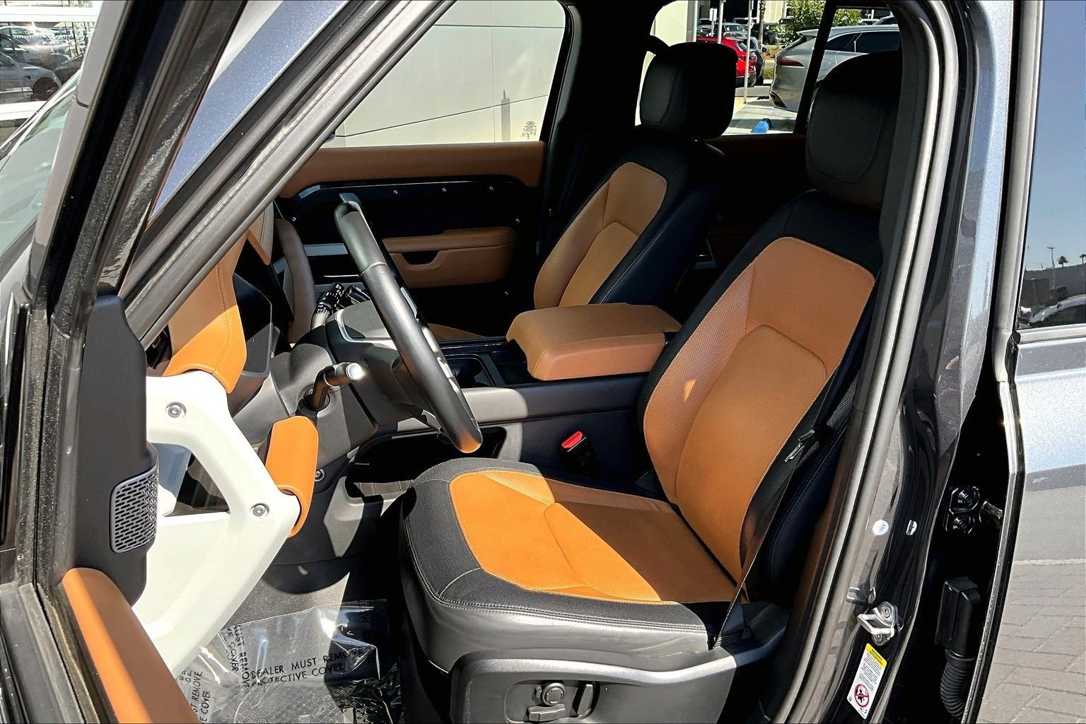 Used 2023 Gray Land Rover X-Dynamic SE image 24