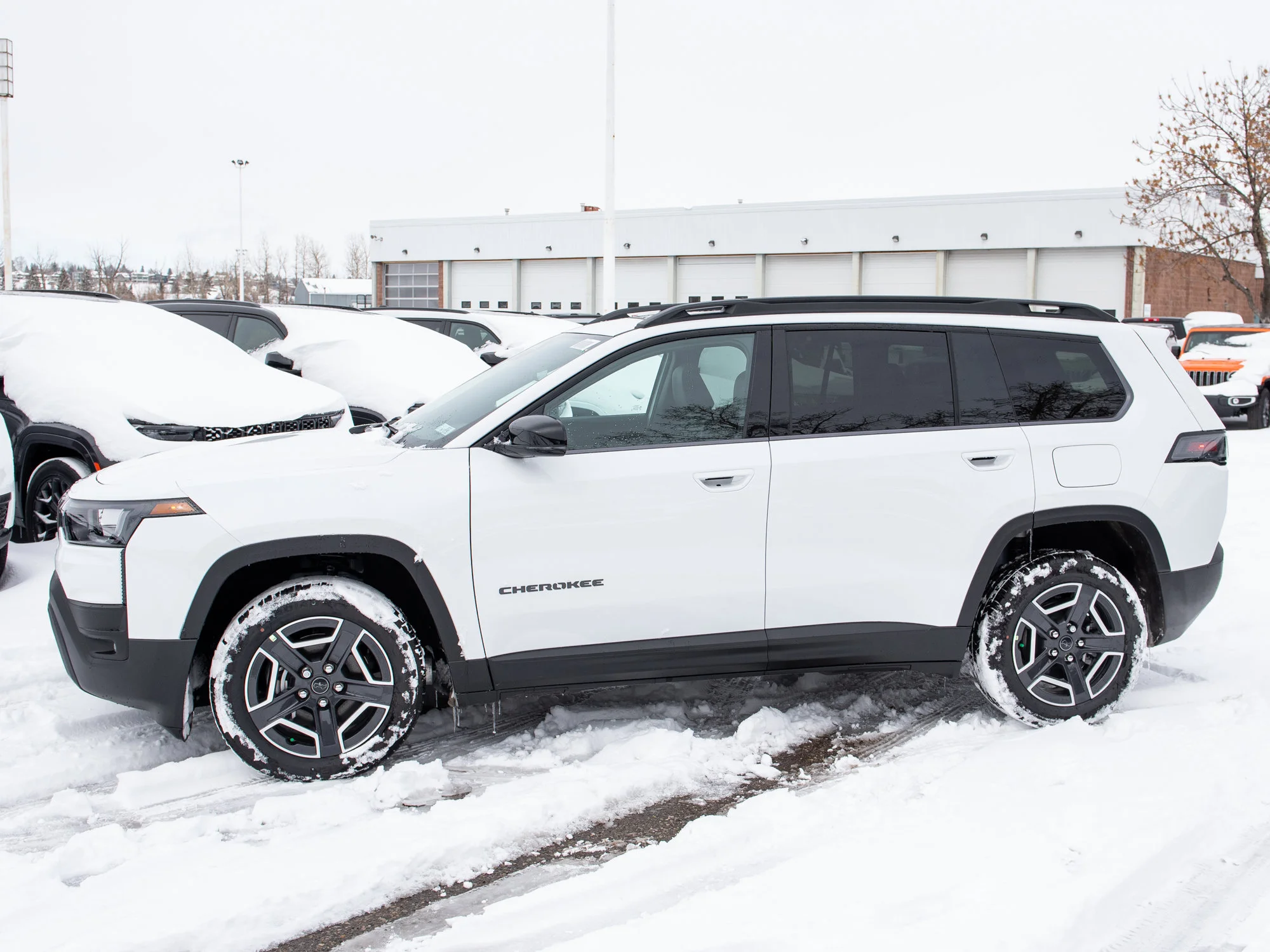 New 2026 White Jeep Limited * Hybrid image 2