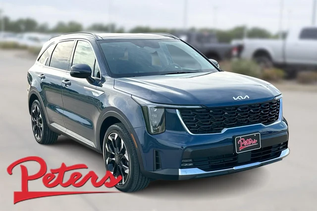 Pre-Owned 2025 Kia Sorento EX