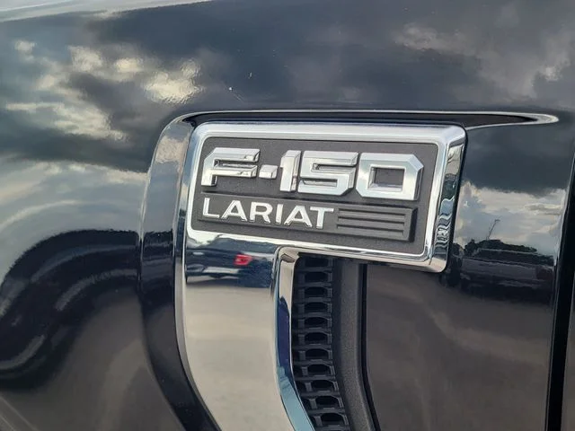 Used 2023 Black Ford Lariat image 9
