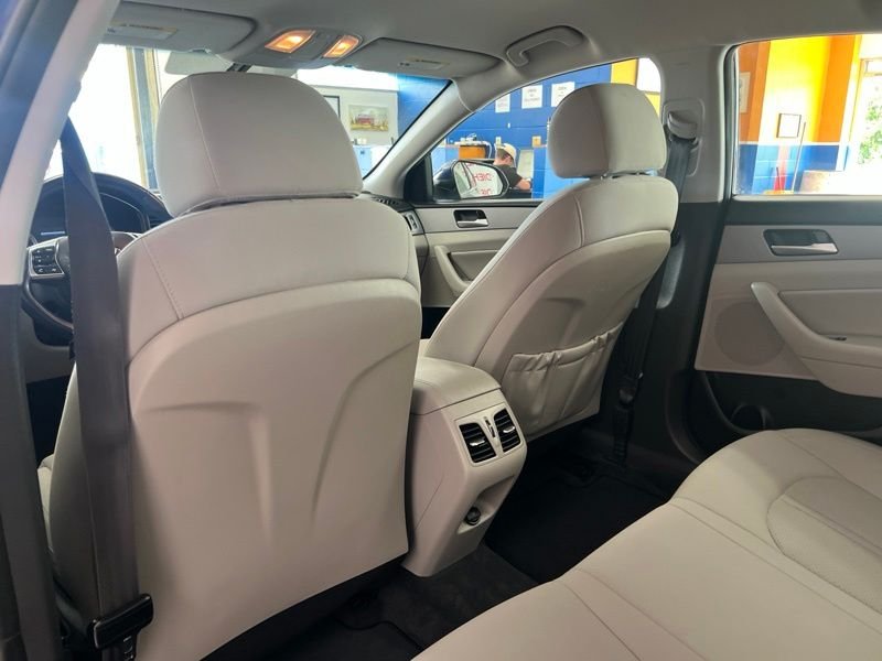 Used 2018 Blue Hyundai SEL+ image 16