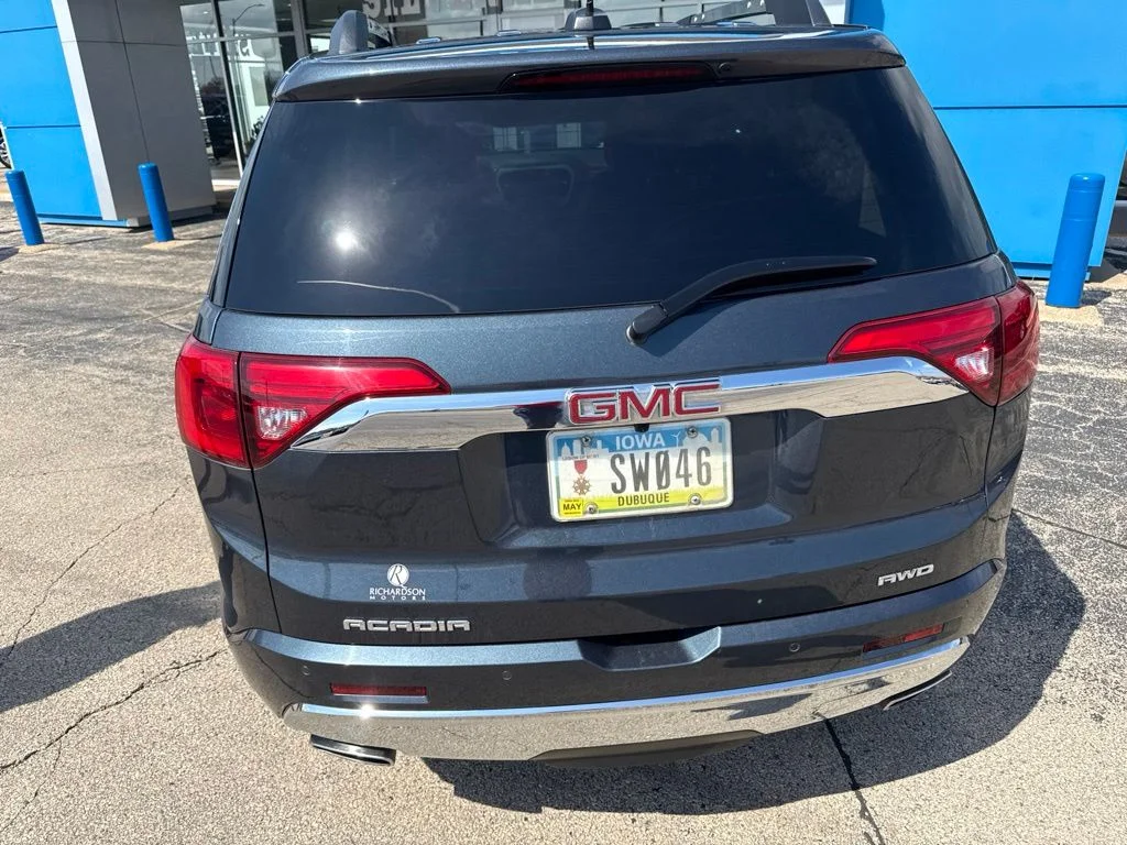 Certified Used 2019 Blue GMC Denali image 4