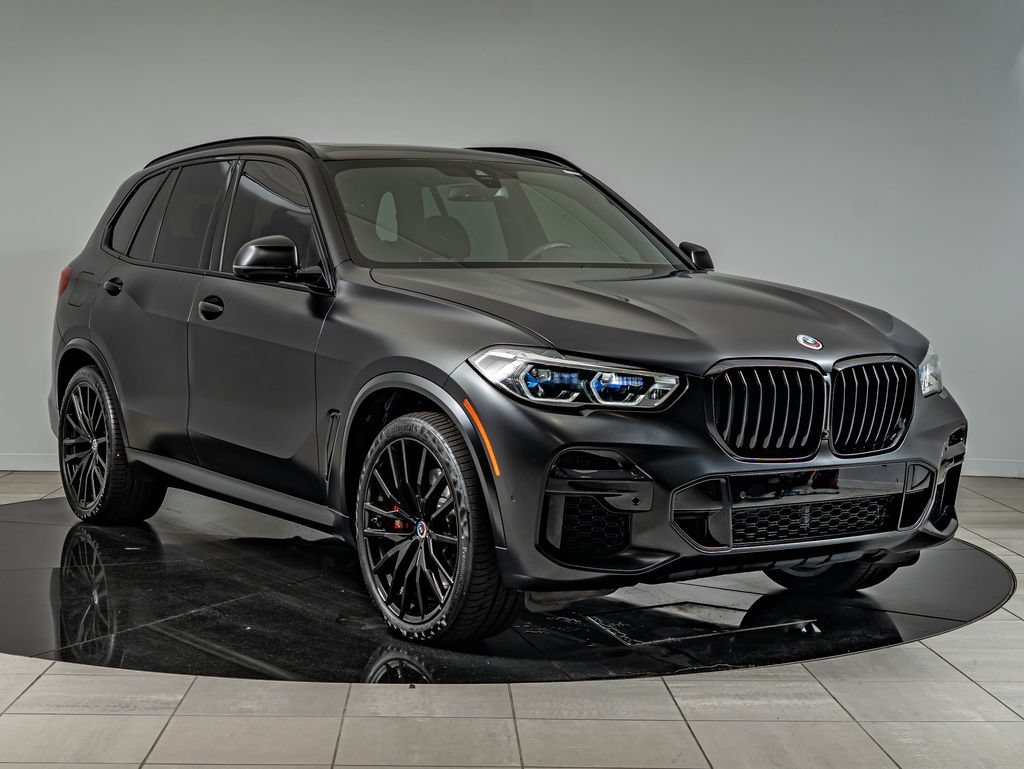 Used 2023 Frozen Black Metallic BMW M50i image 3