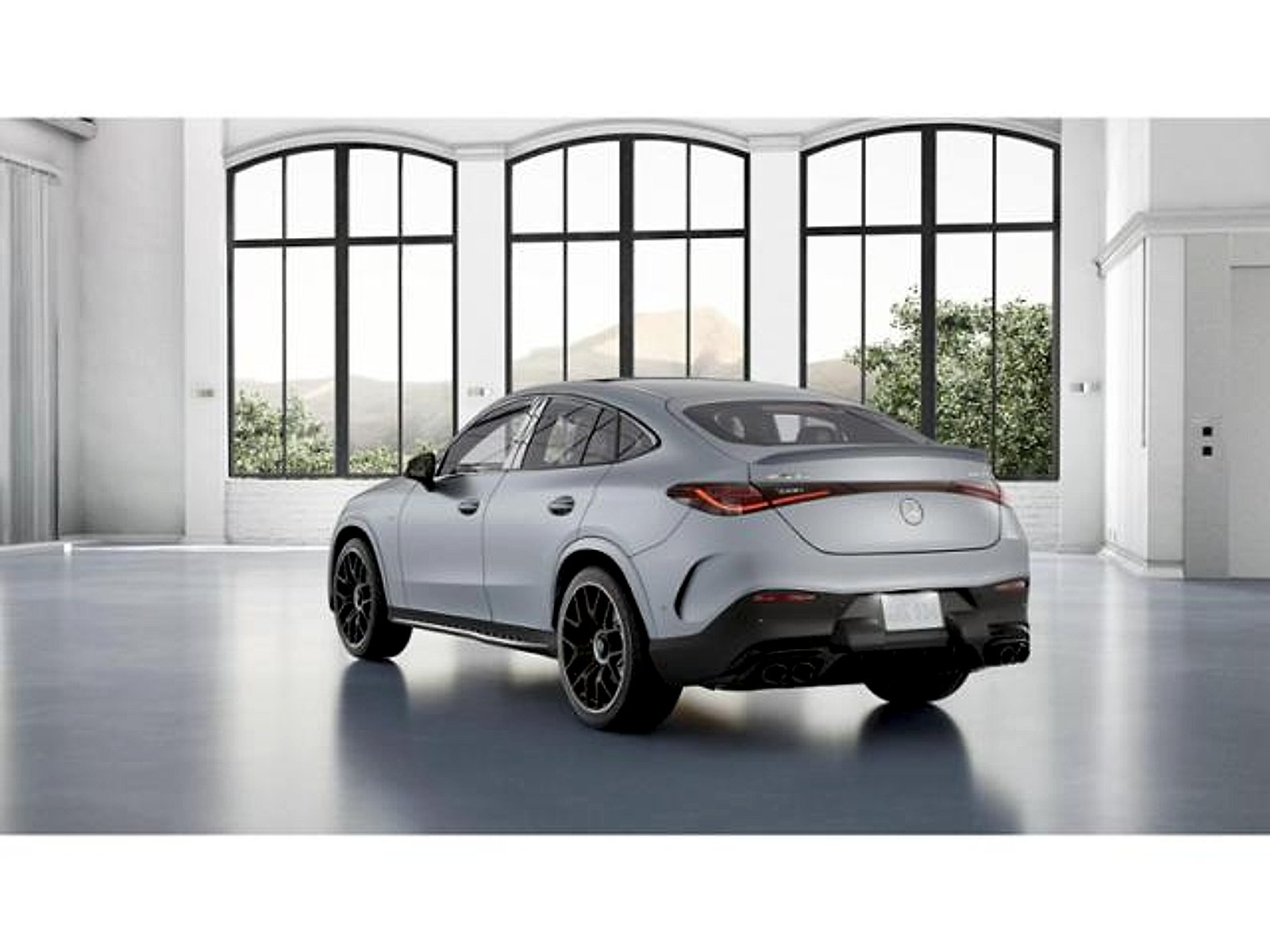 New 2027 MANUFAKTUR Cirrus Silver Magno Mercedes-Benz AMG® GLC 53 image 27