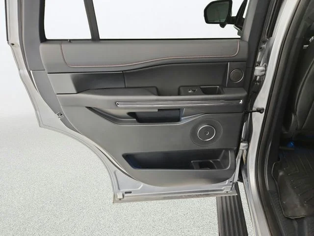 Used 2024 Silver Metallic Ford Limited image 27