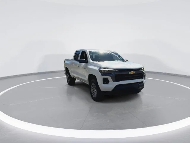 Certified Used 2026 Summit White Chevrolet LT image 2