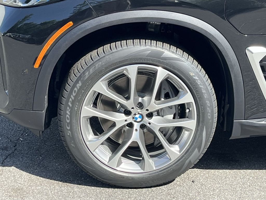 New 2026 Black BMW xDrive50e image 10