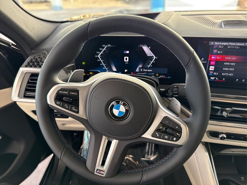 New 2026 Singapore Grey II Metallic BMW M60i image 23