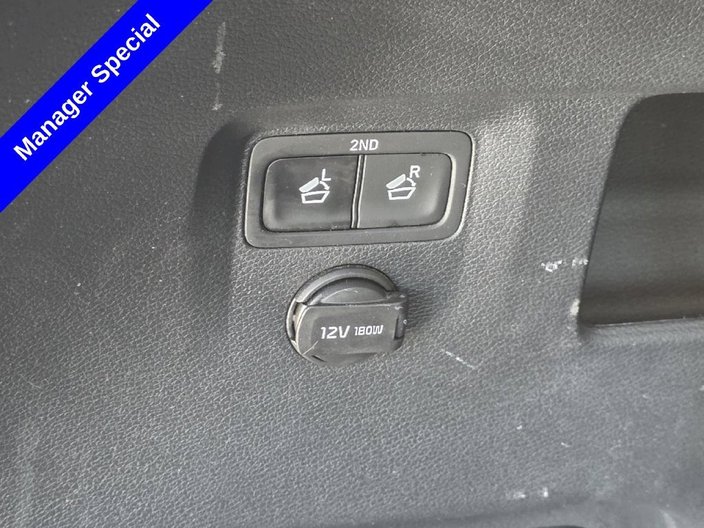 Used 2022 Purple Kia EX image 14